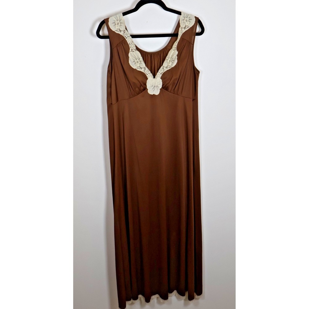VANITY FAIR Nightgown Size 36 Brown Nylon Beige Lace Maxi
